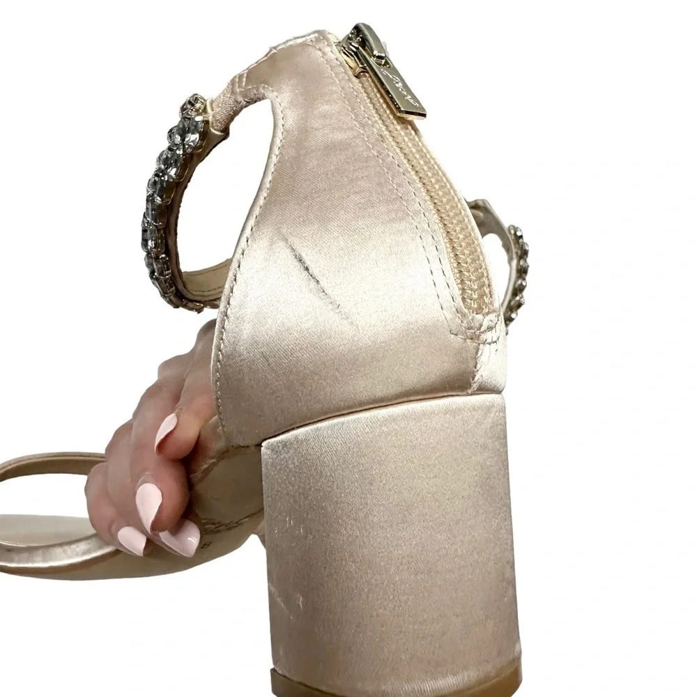 Jewel Badgley Mischka jewel badgley